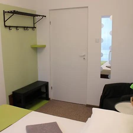 Kolorowa Guest Rooms Varšava Exteriér fotografie