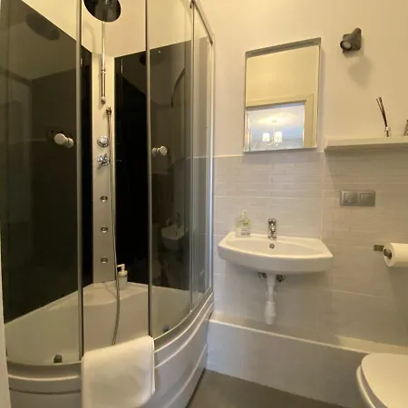 Kolorowa Guest Rooms Varšava Exteriér fotografie