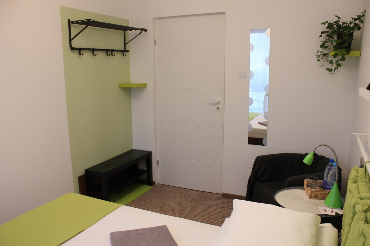 Kolorowa Guest *
